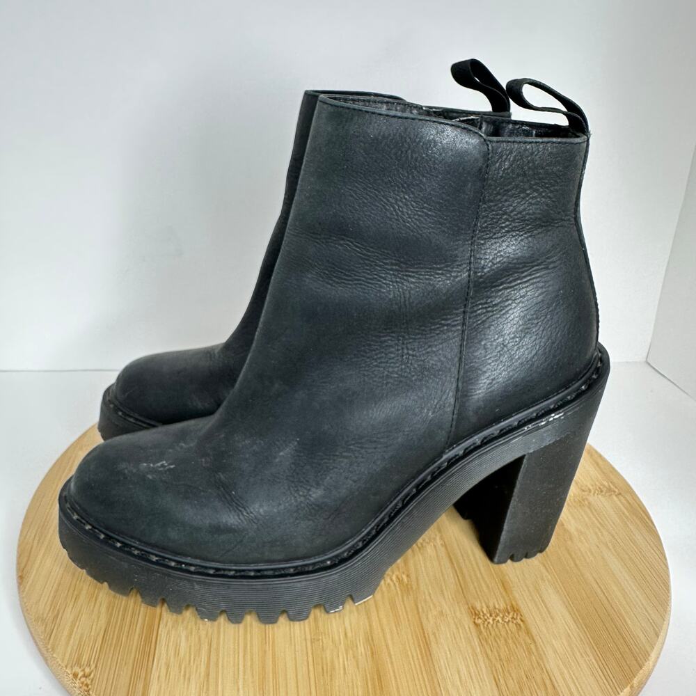 Dr. Martens Magdalena Black Leather Heeled Chelsea Chunky Lug Boots Size 8 - Picture 3 of 6